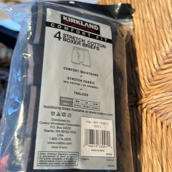 Kirkland Signature Black Stretch Cotton Boxer Briefs - Picture 3 of 3